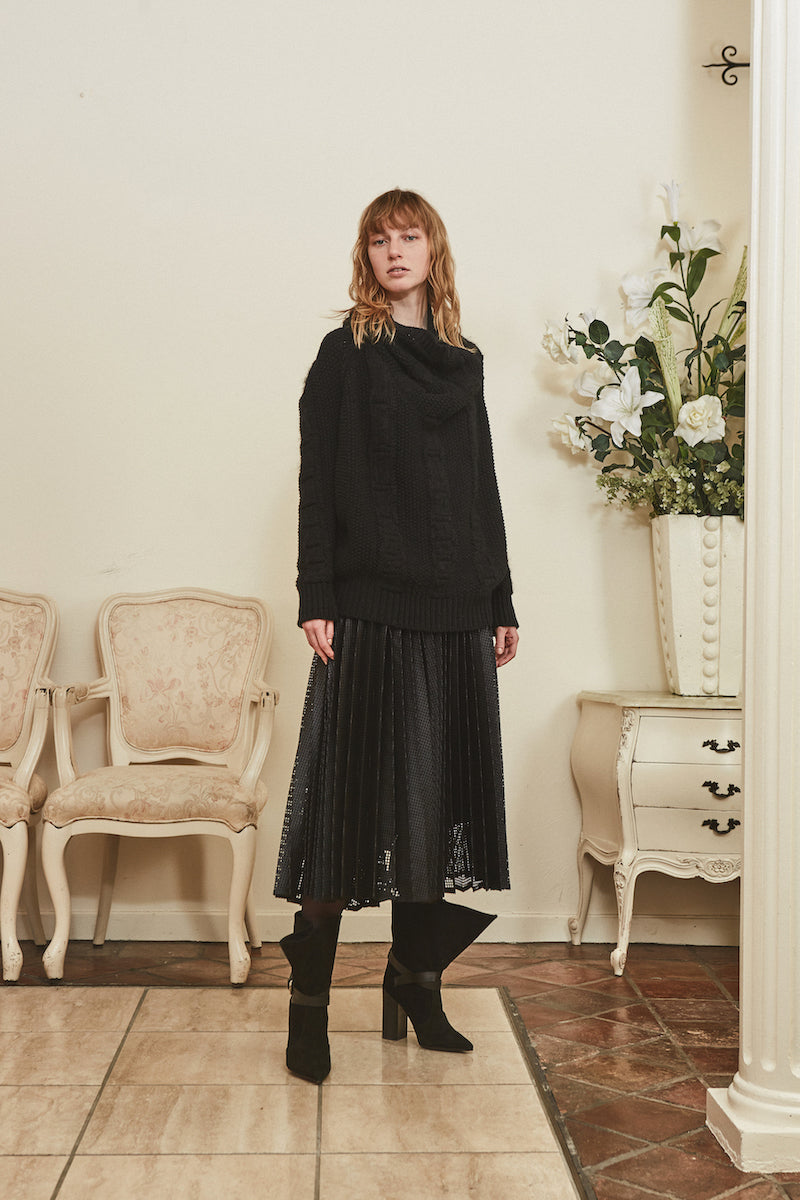 LOW GUAGE KNIT PULLOVER