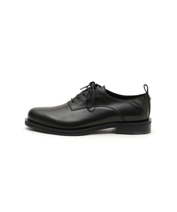 PLAIN TOE SHOES